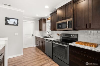 18411 104th Street Ct E, Bonney Lake, WA 98391 - Photo 7