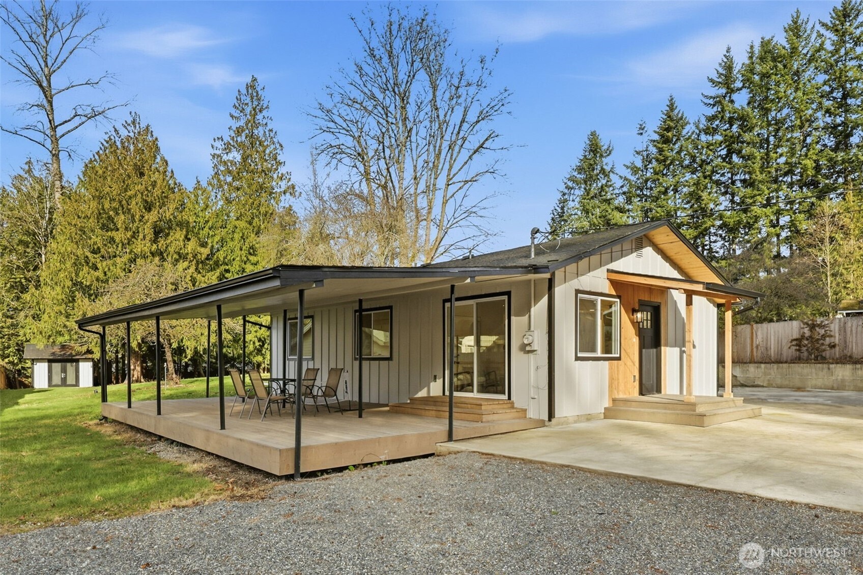 24212 SE 223rd Street , Maple Valley, WA 98038