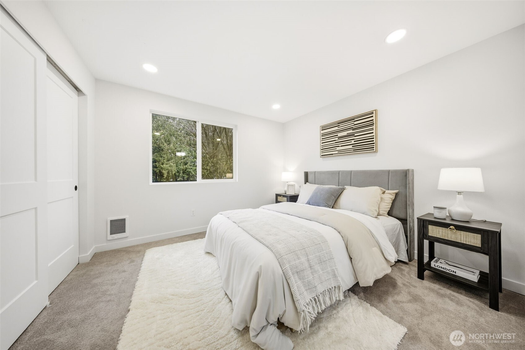 24212 SE 223rd Street , Maple Valley, WA 98038