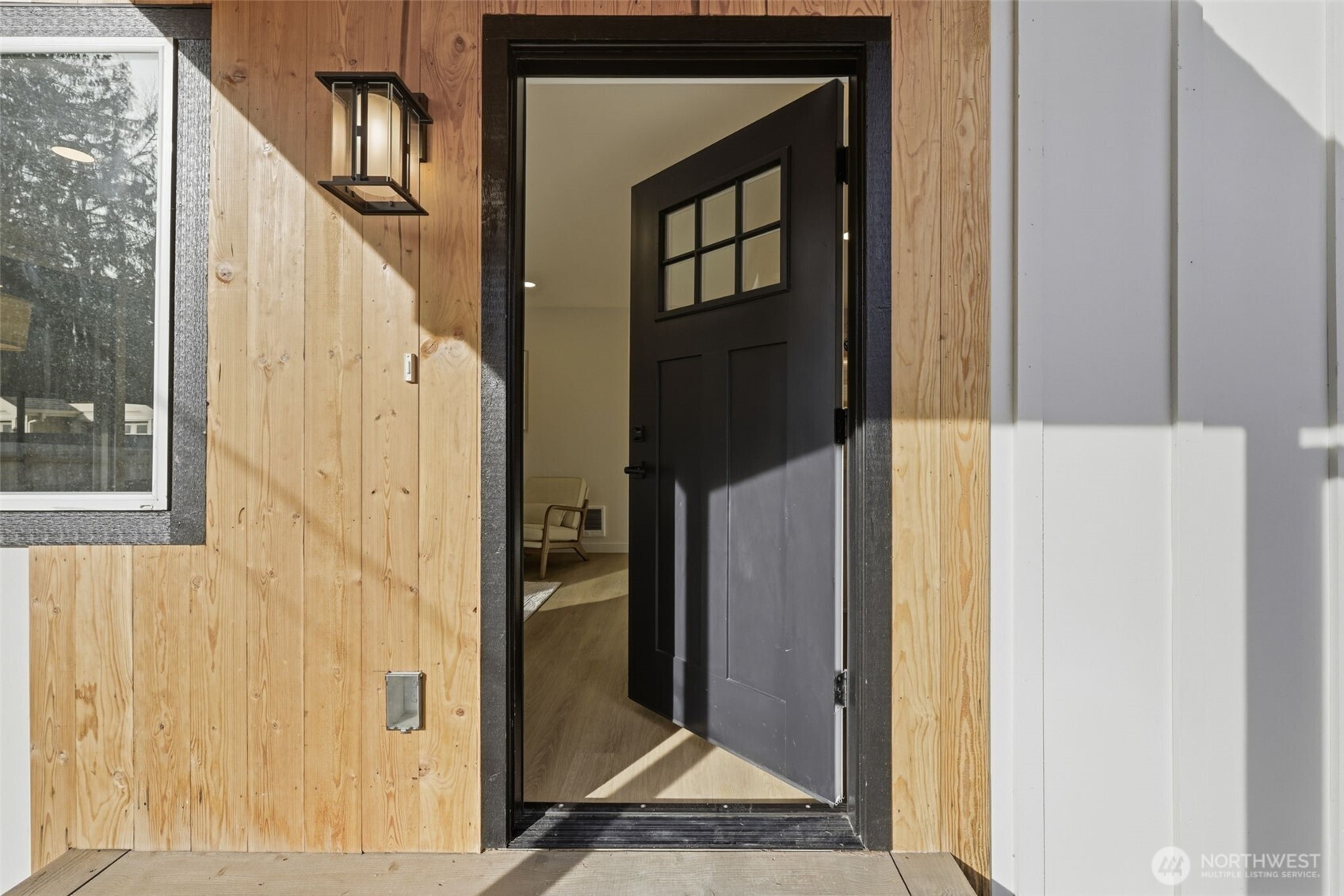 24212 SE 223rd Street , Maple Valley, WA 98038