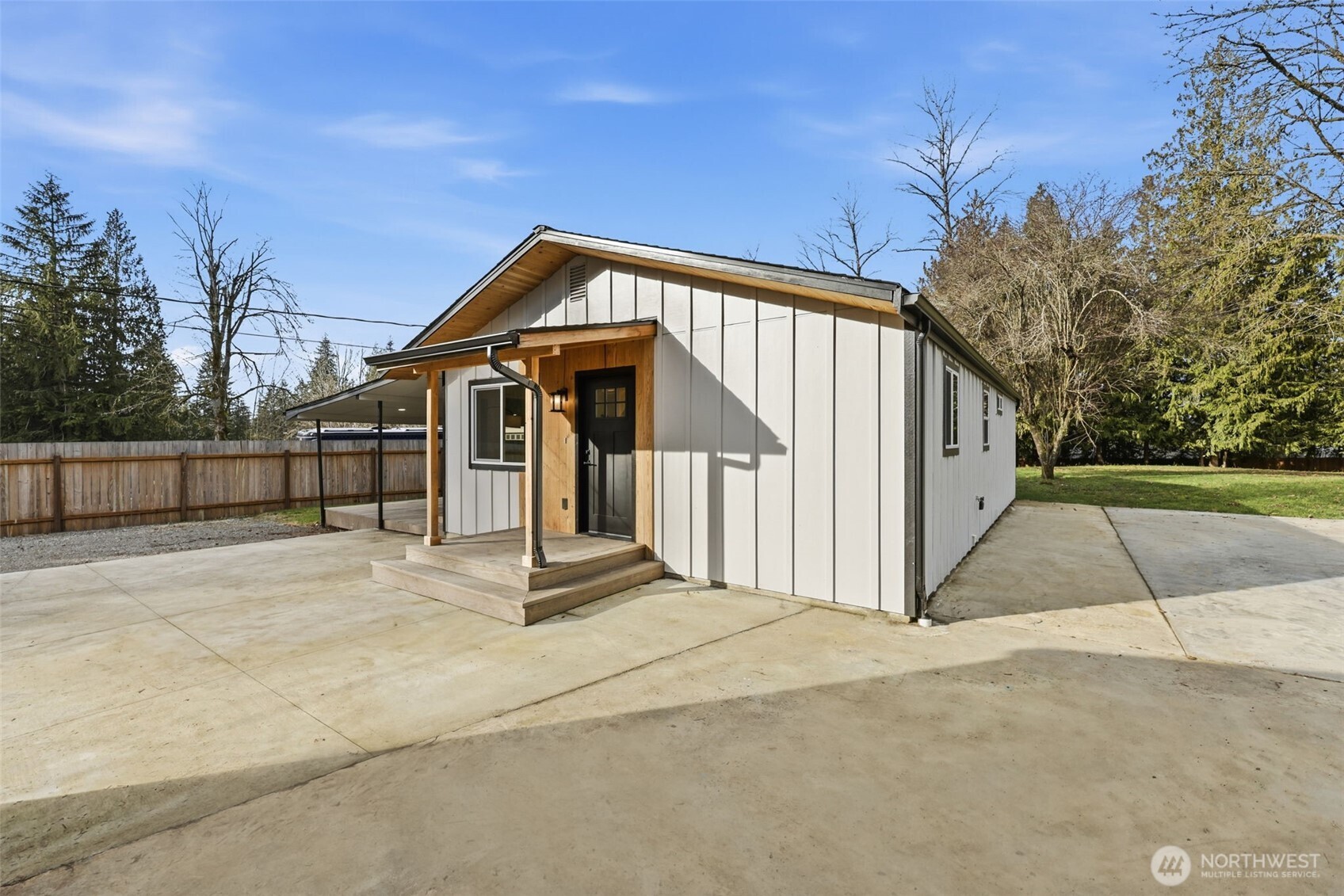 24212 SE 223rd Street , Maple Valley, WA 98038