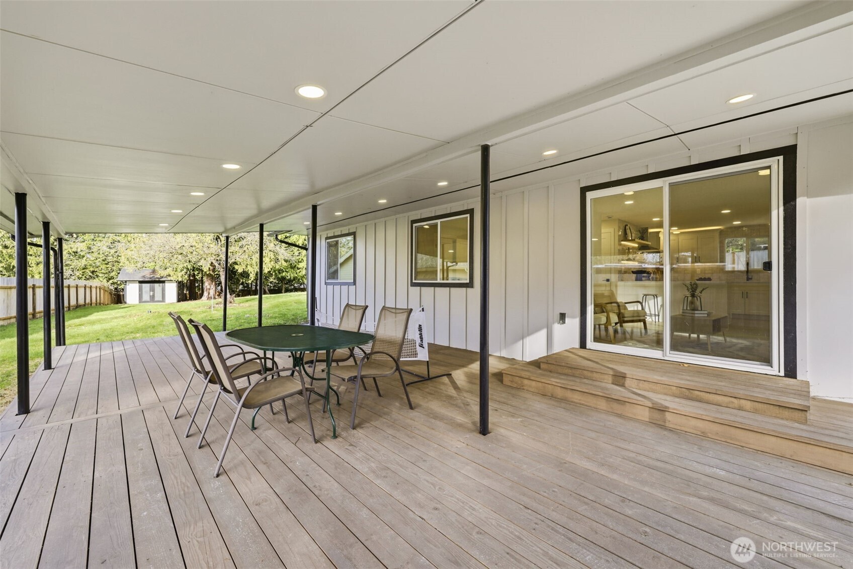 24212 SE 223rd Street , Maple Valley, WA 98038