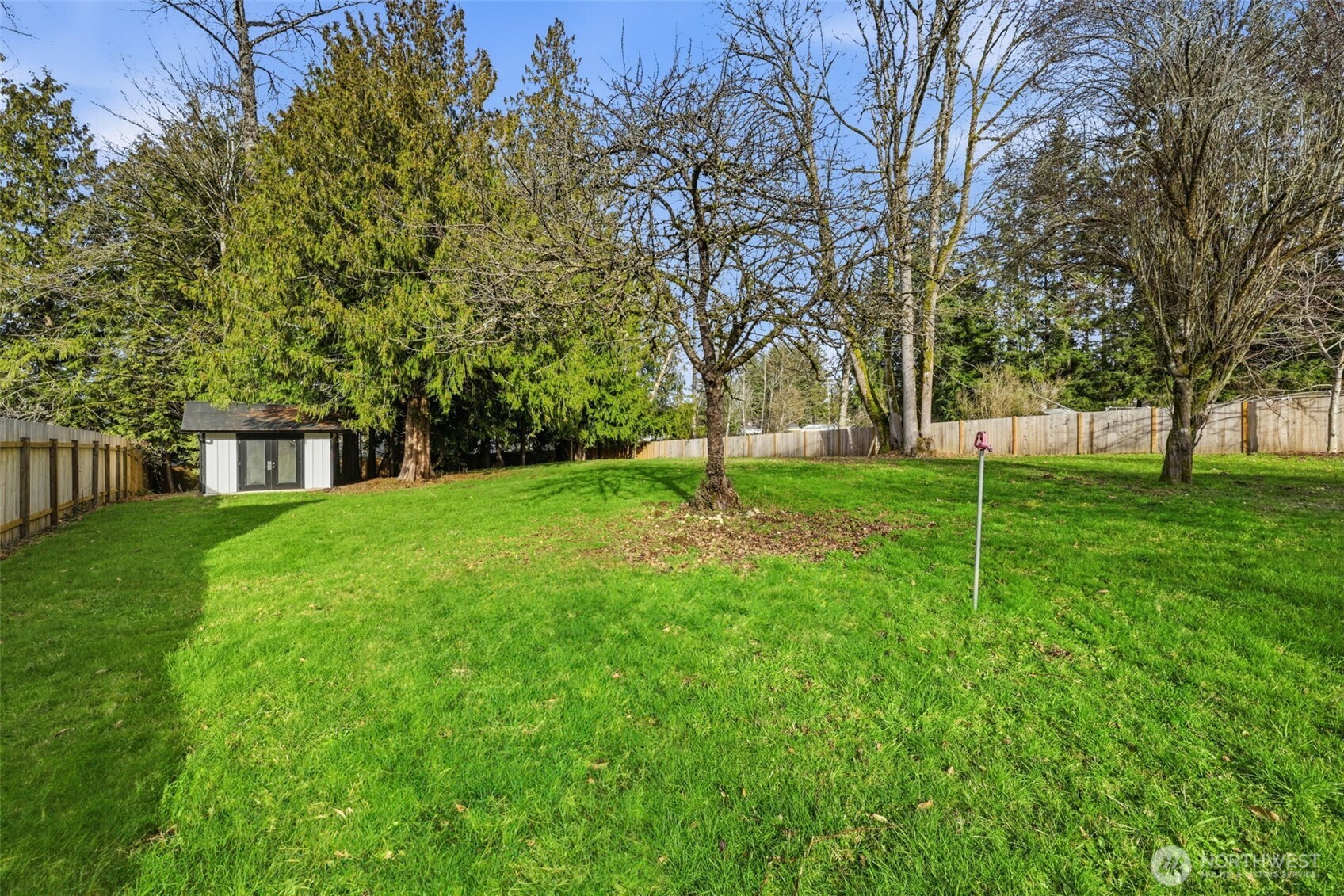 24212 SE 223rd Street , Maple Valley, WA 98038