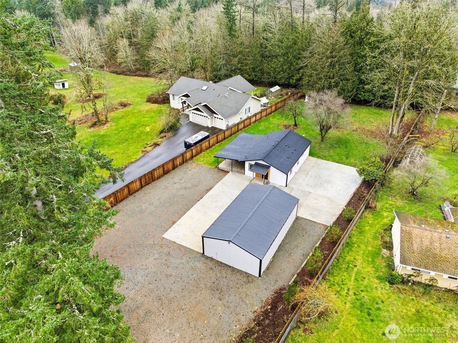24212 SE 223rd Street , Maple Valley, WA 98038