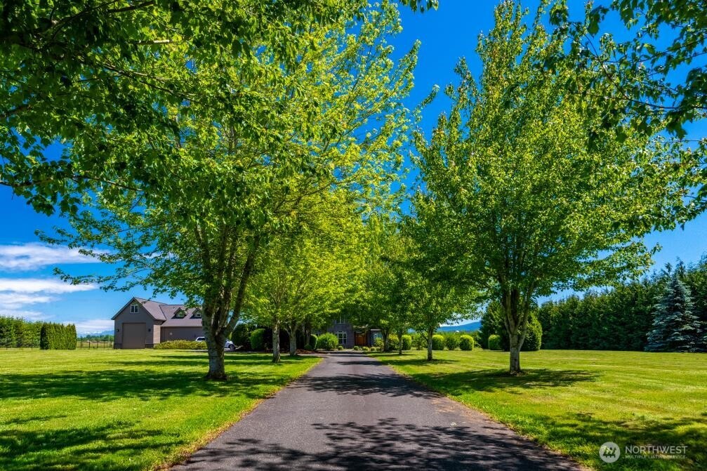 794 W Smith Road , Bellingham, WA 98226