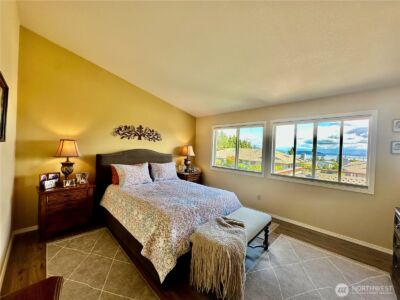 1919 Creekside Place , Anacortes, WA 98221 - Photo 14