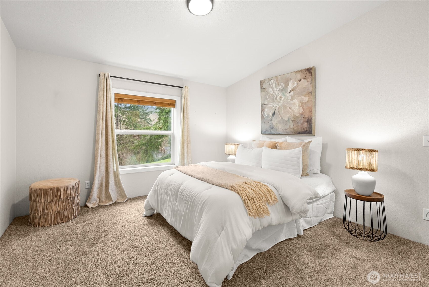 5678 SE Burley Olalla Road , Olalla, WA 98359