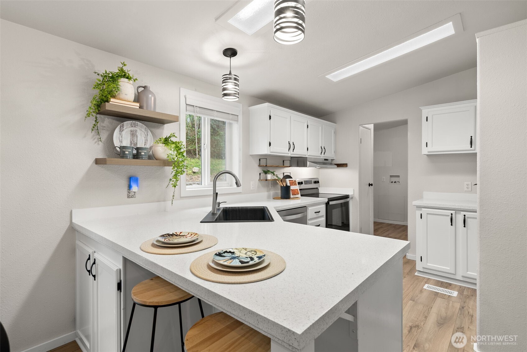 5678 SE Burley Olalla Road , Olalla, WA 98359