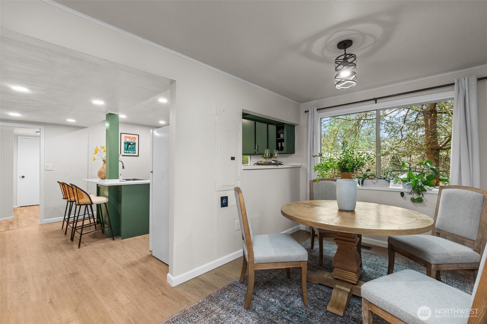 132 NW 143rd Street , Seattle, WA 98177