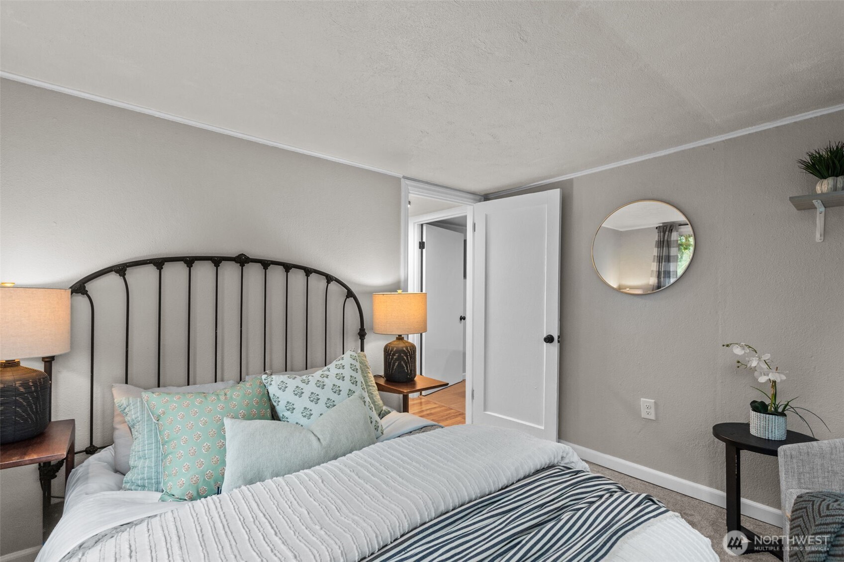 132 NW 143rd Street , Seattle, WA 98177