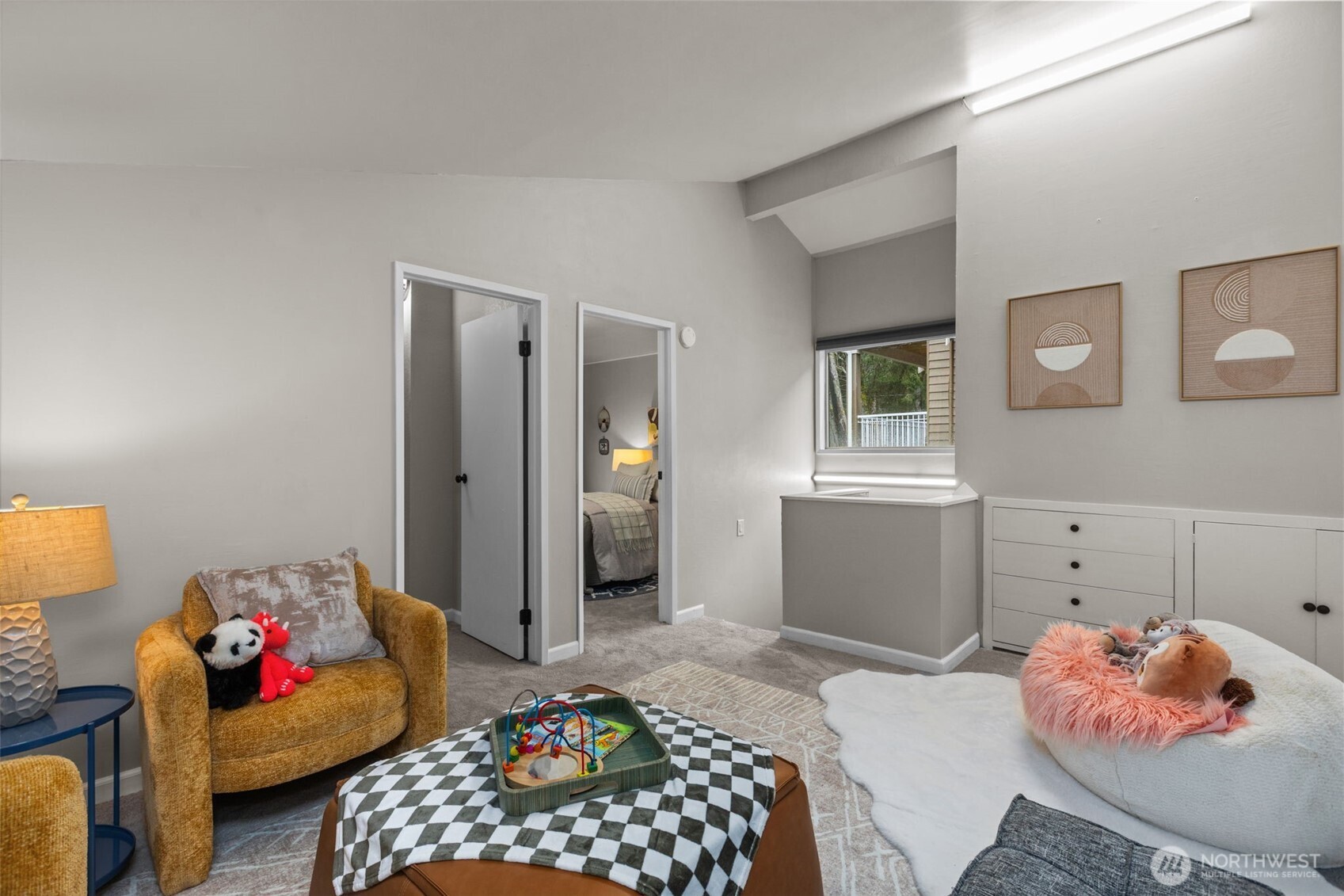 132 NW 143rd Street , Seattle, WA 98177