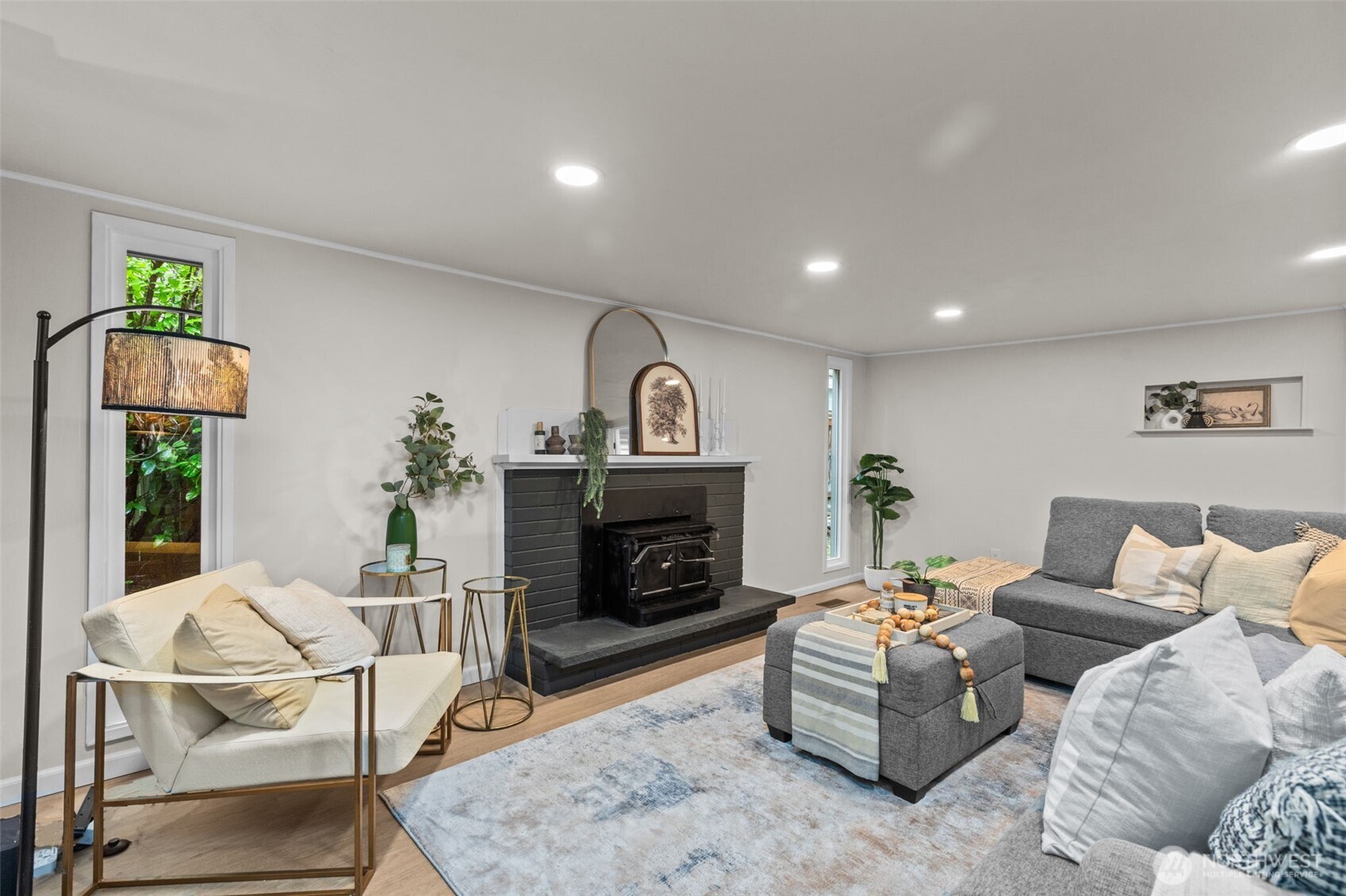 132 NW 143rd Street , Seattle, WA 98177