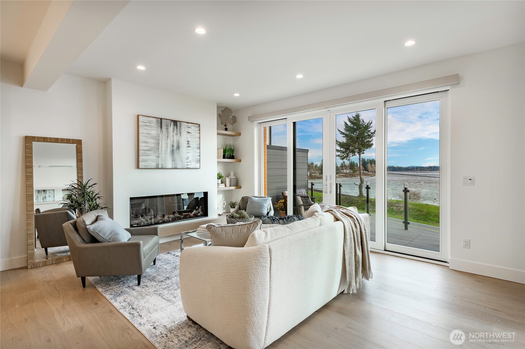 1557 Mitchell Avenue #2, Blaine, WA 98230