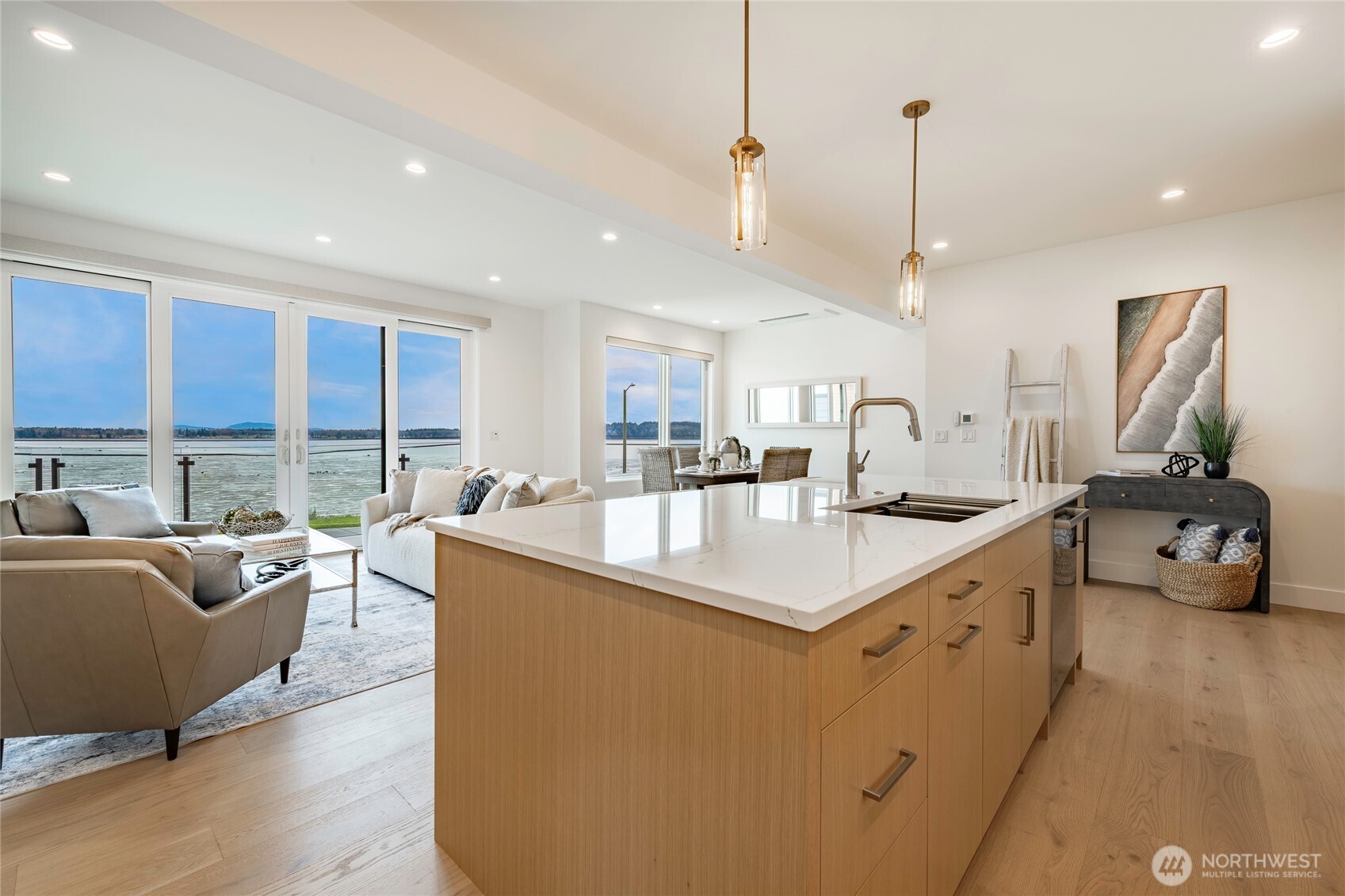 1557 Mitchell Avenue #2, Blaine, WA 98230