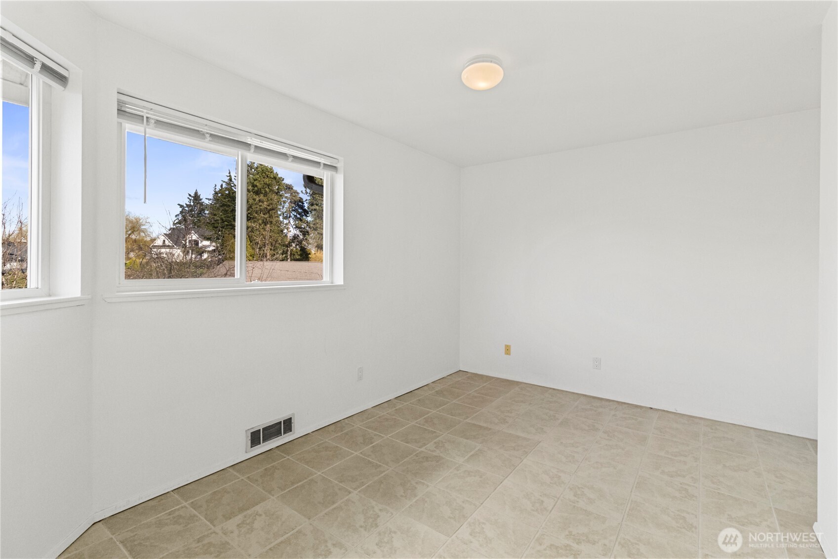 1510 Peace Portal Drive #C2, Blaine, WA 98230