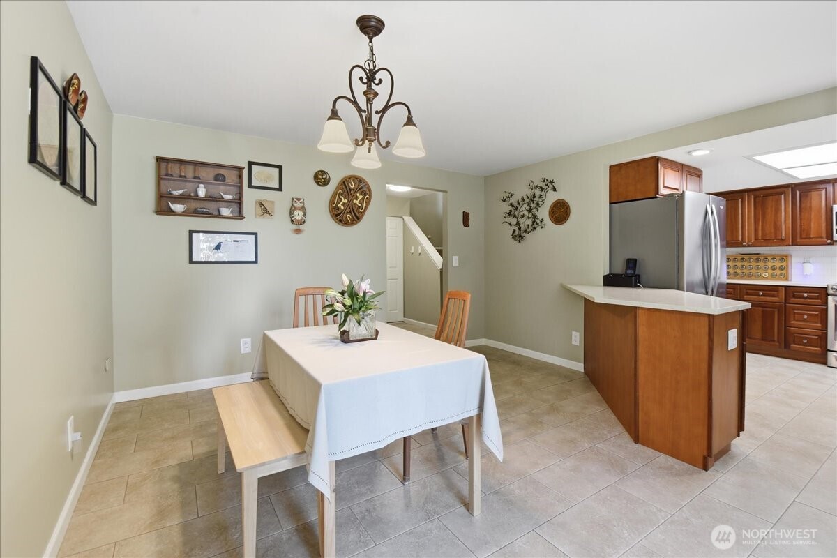 17035 136th Place SE, Renton, WA 98058