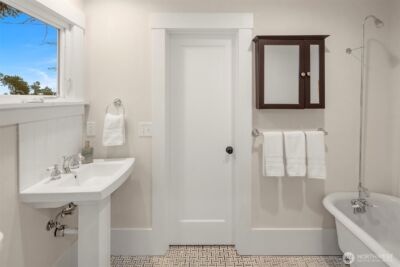 8016 17th Avenue NE, Seattle, WA 98115 - Photo 15