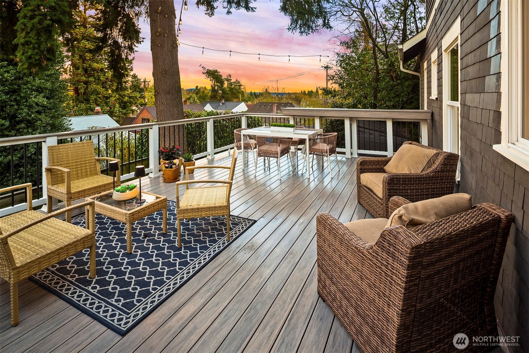 8016 17th Avenue NE, Seattle, WA 98115