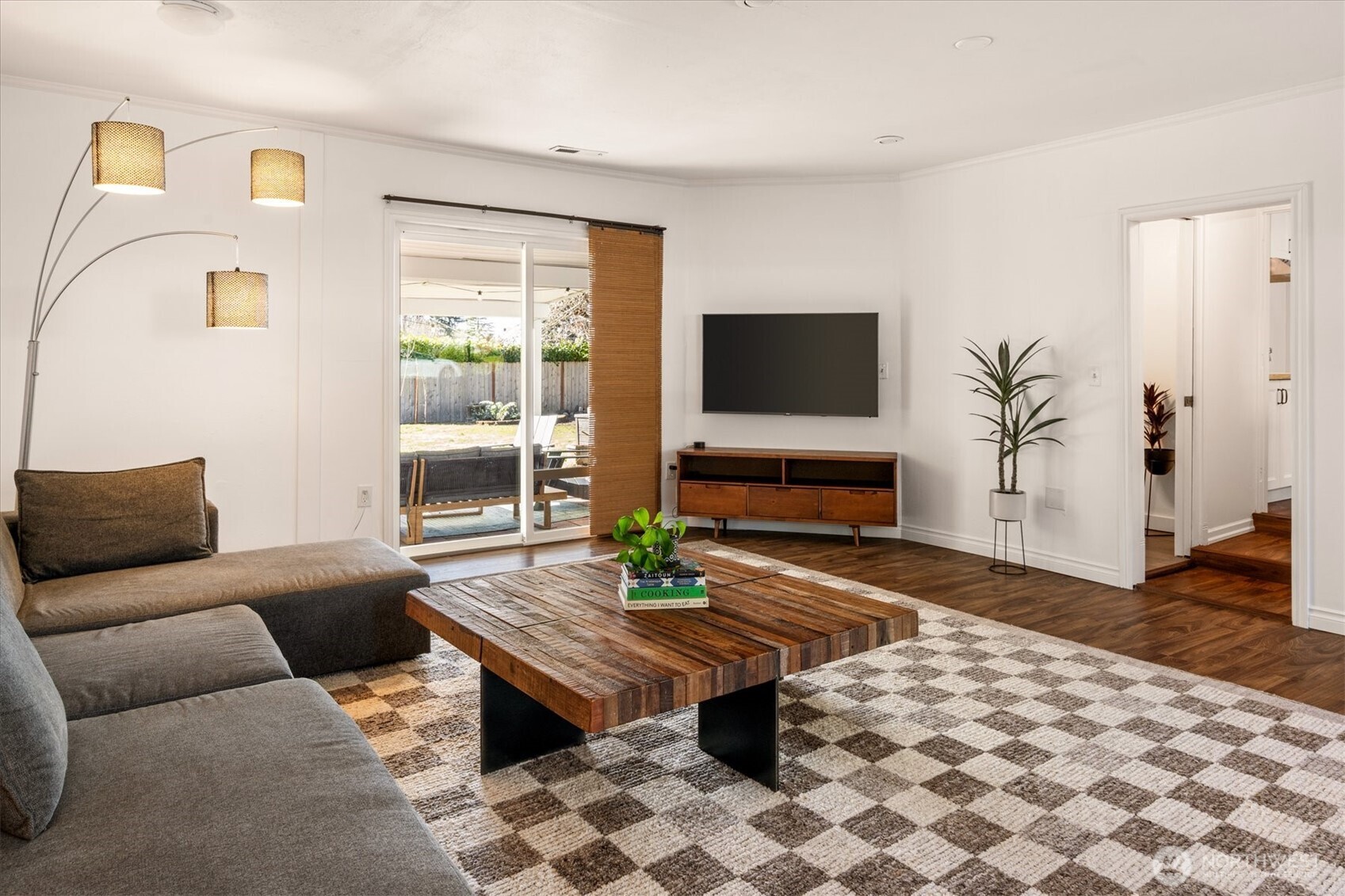 15919 19th Avenue SW, Burien, WA 98166-2709