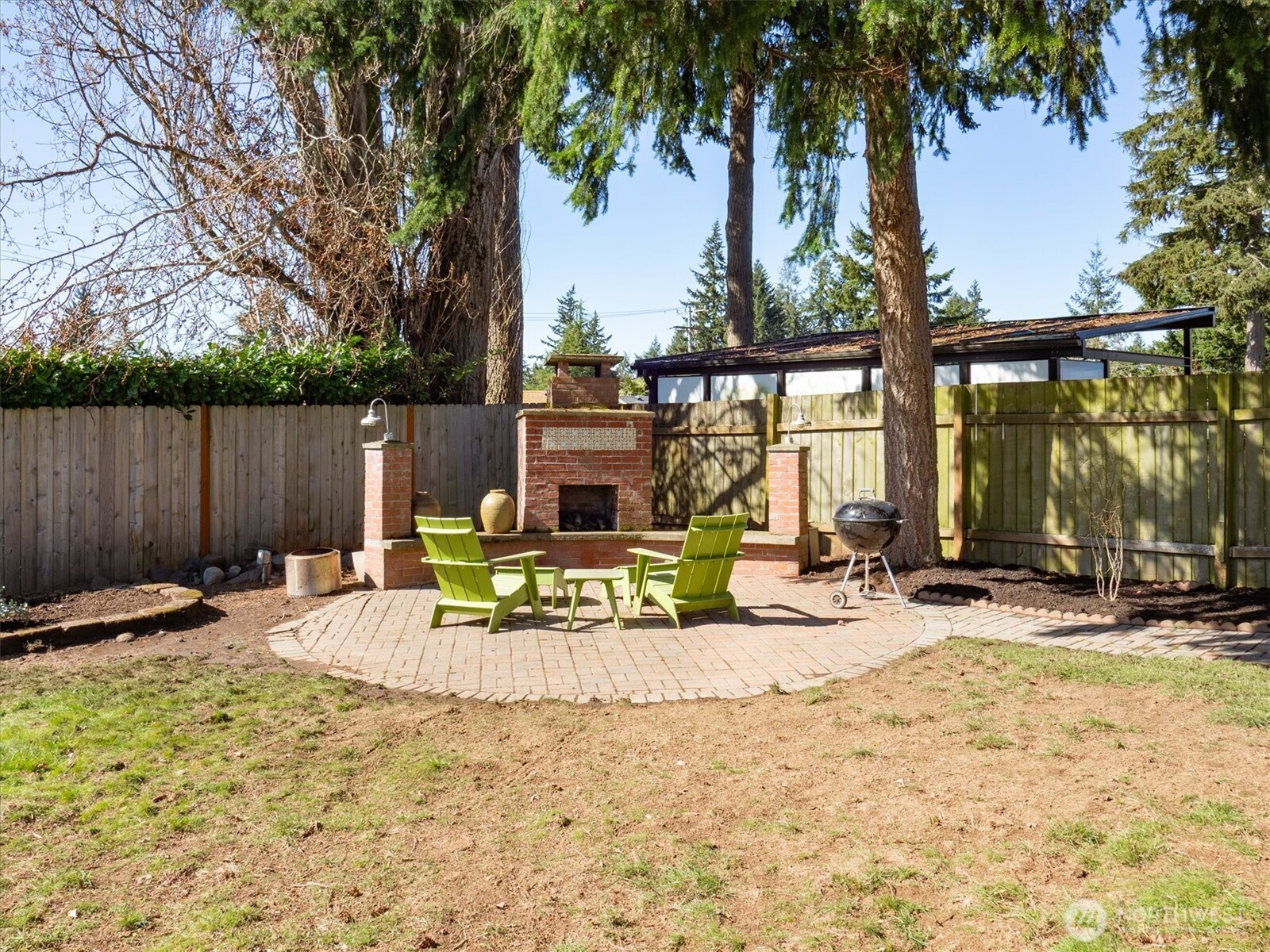 15919 19th Avenue SW, Burien, WA 98166-2709