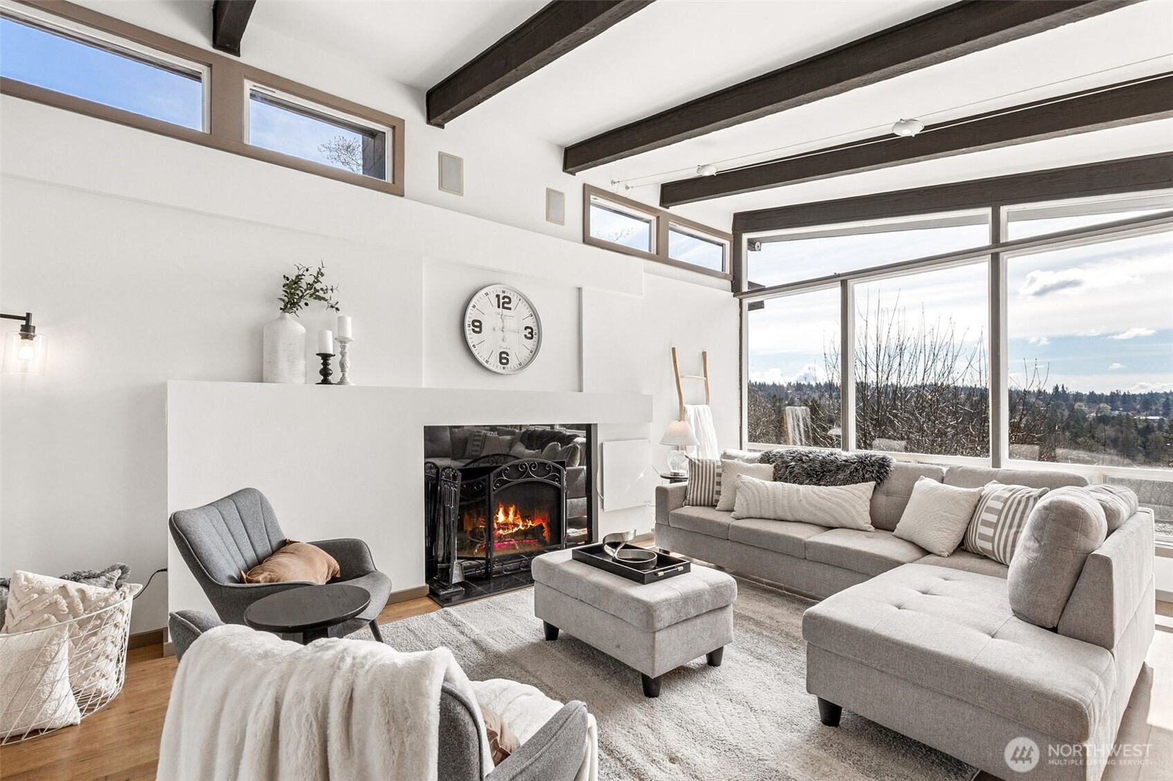 17220 Sylvester Road SW, Normandy Park, WA 98166