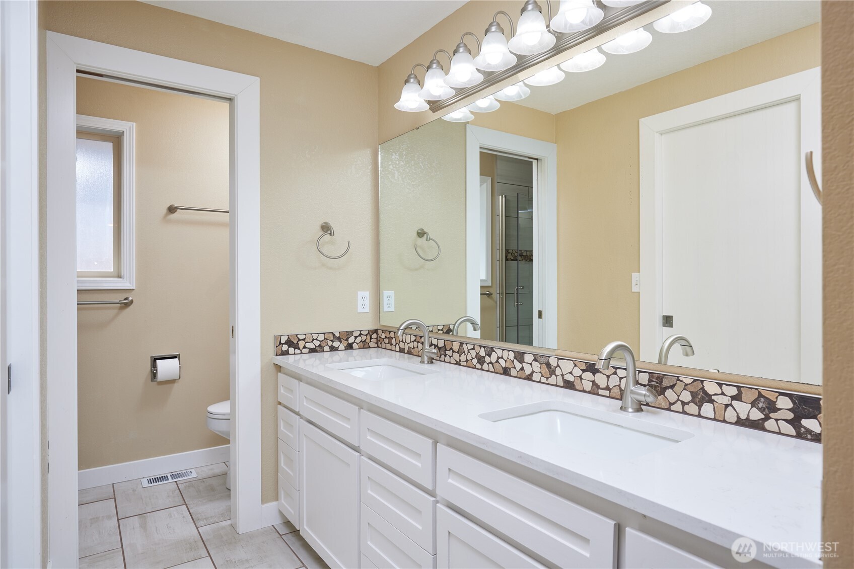 2081 Gemstone Drive , Walla Walla, WA 99362