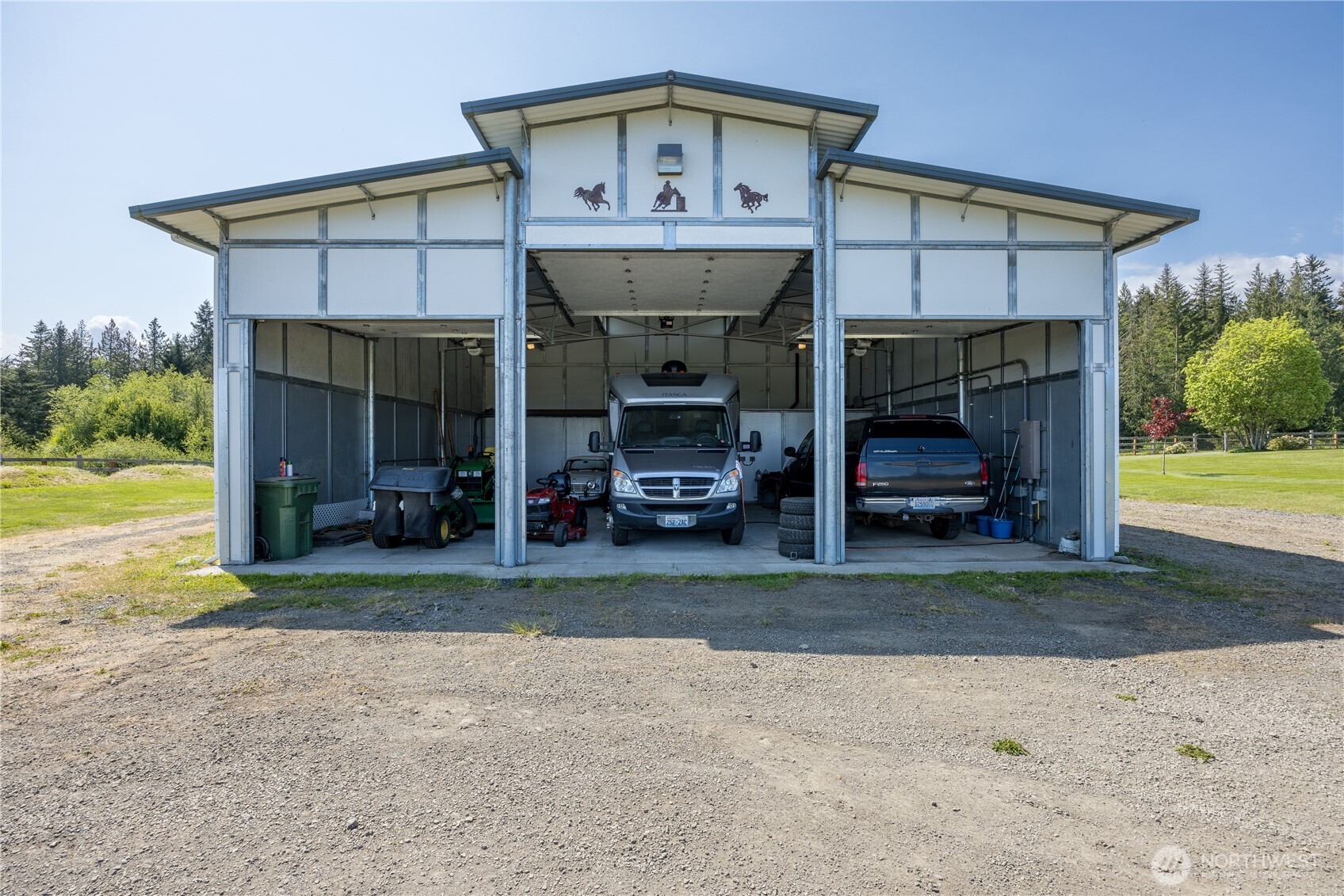 137 Bravo Road , Port Angeles, WA 98362