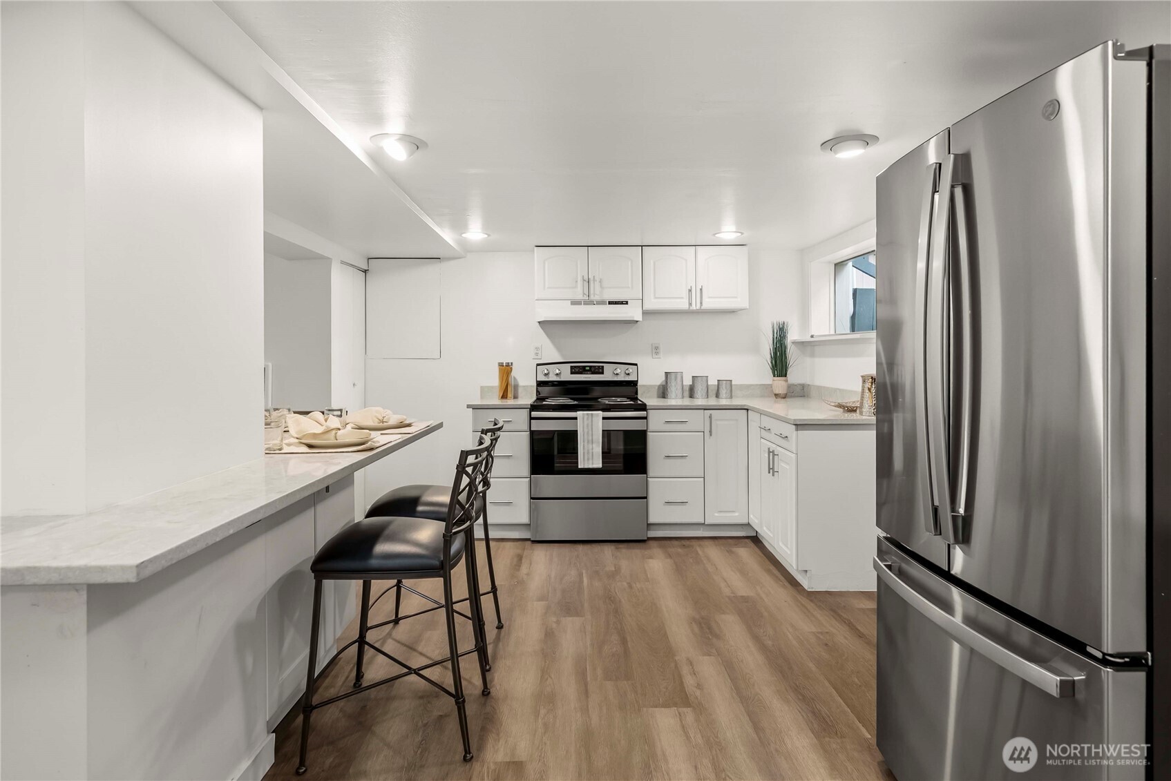 950 86th Street N, Seattle, WA 98103