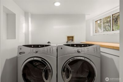 950 86th Street N, Seattle, WA 98103 - Photo 30