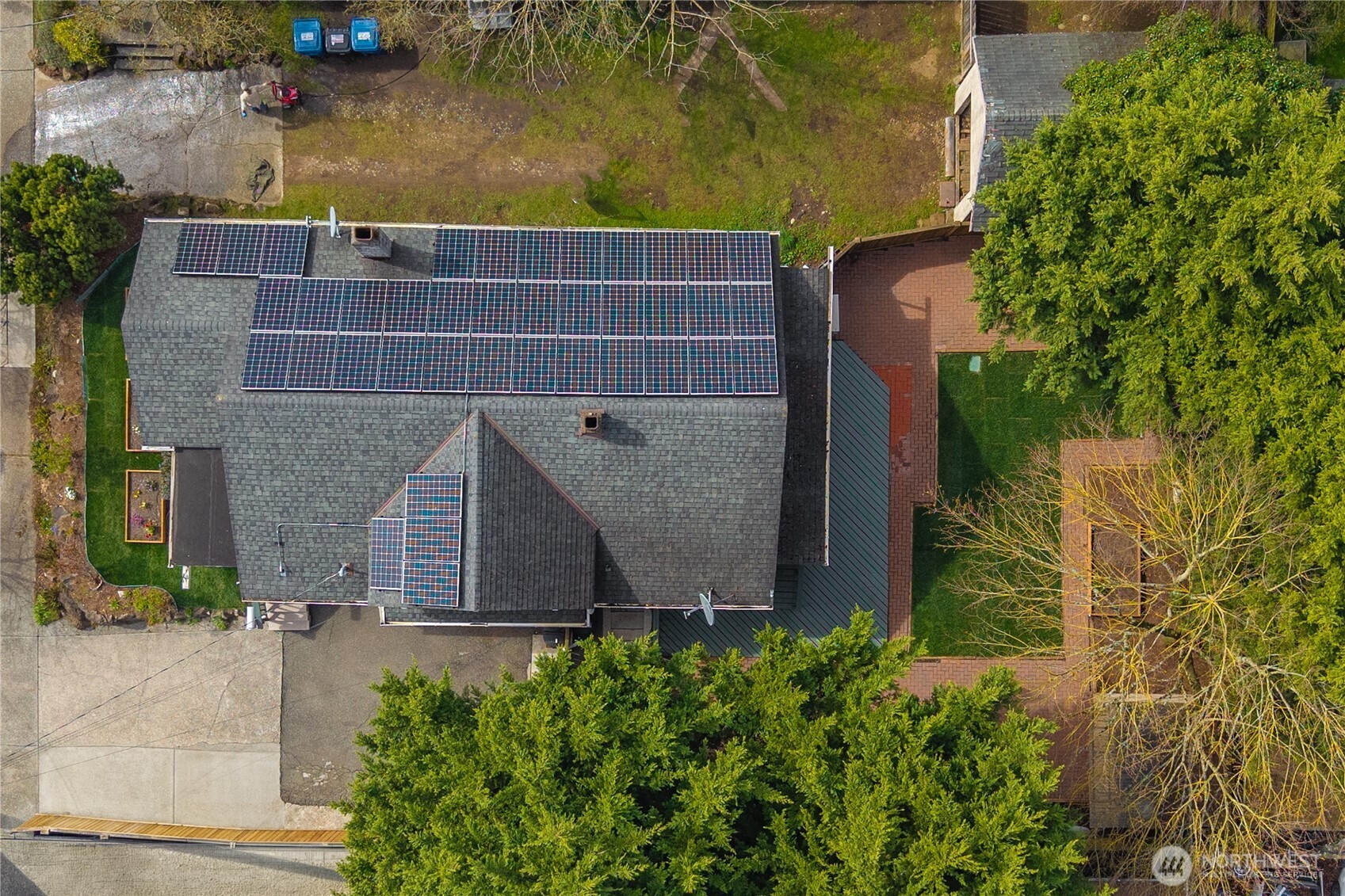 950 86th Street N, Seattle, WA 98103