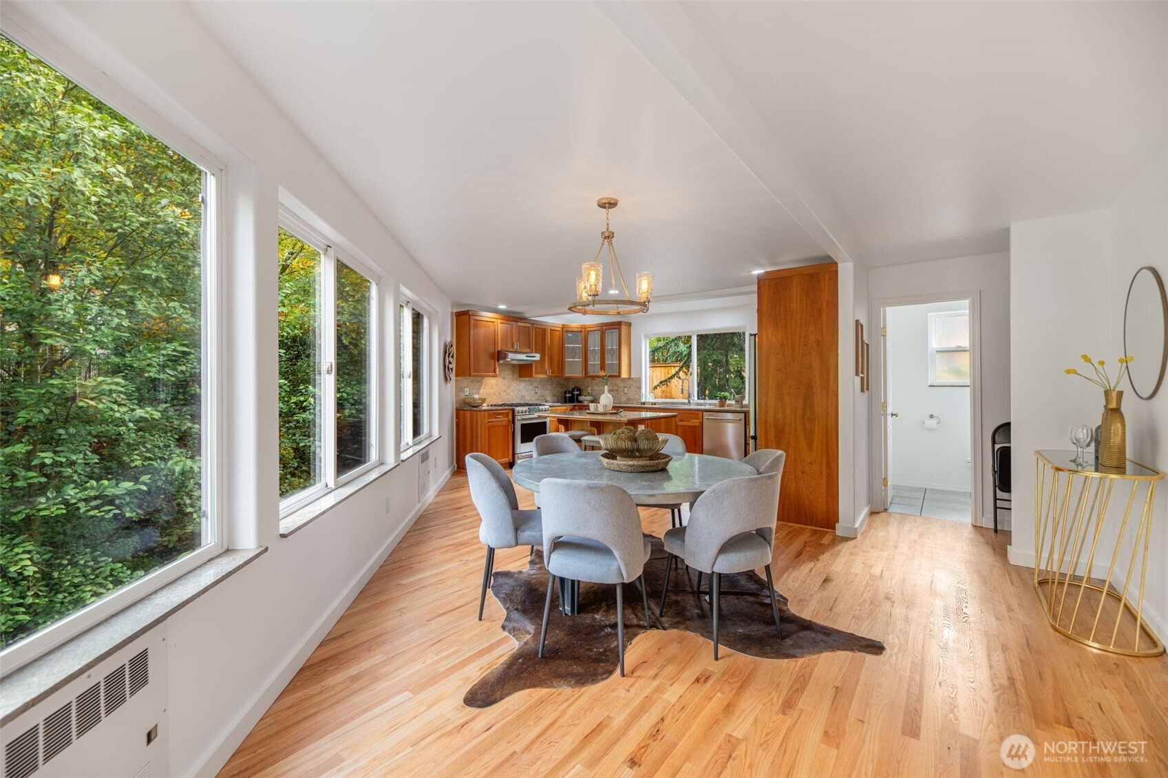 2708 NE 98th Street , Seattle, WA 98115