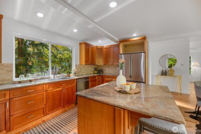 2708 NE 98th Street , Seattle, WA 98115 - Photo 20