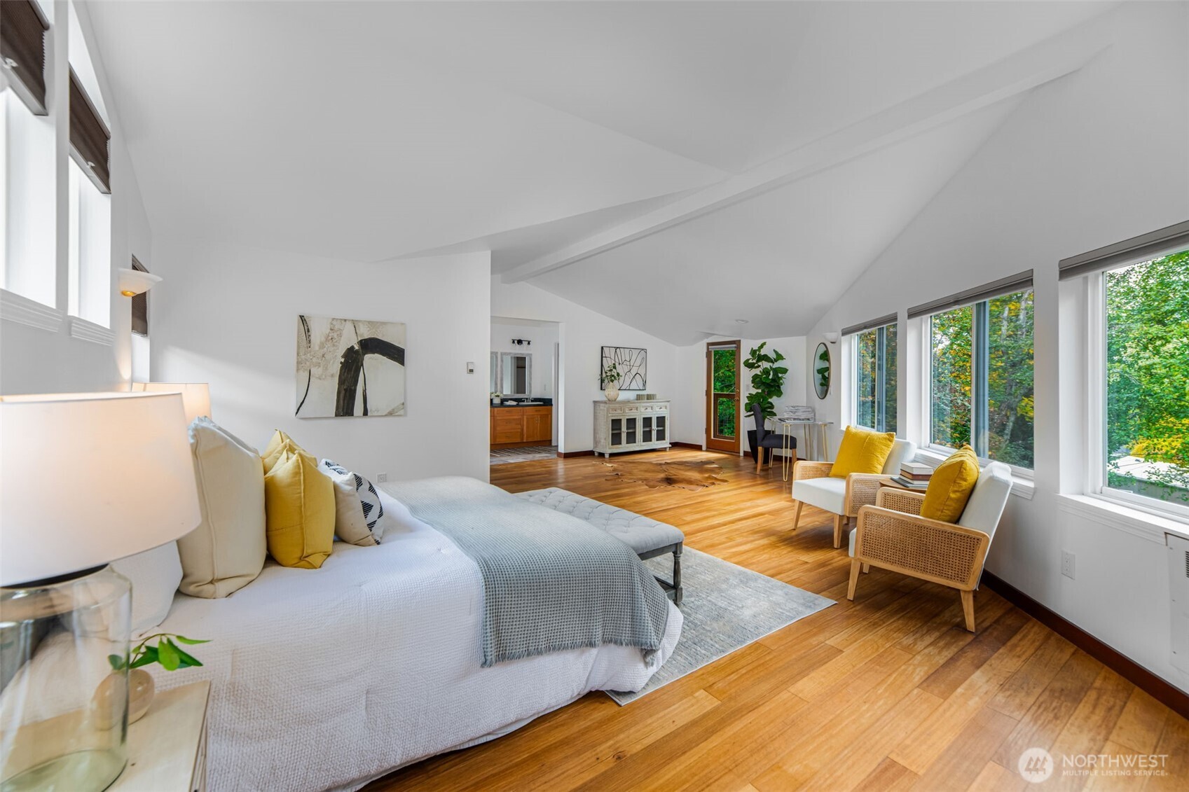 2708 NE 98th Street , Seattle, WA 98115