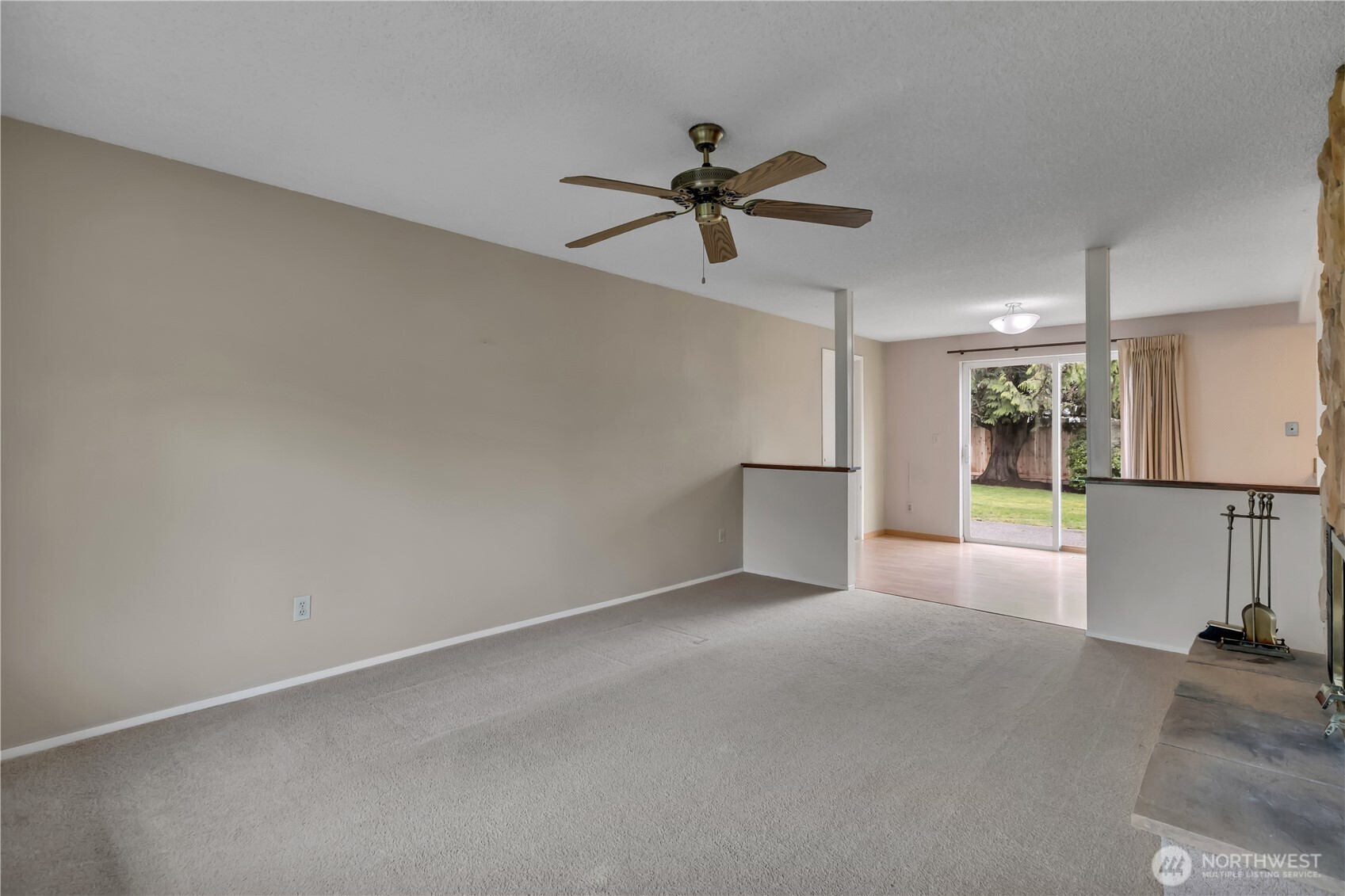 921 S 262nd Place , Des Moines, WA 98198