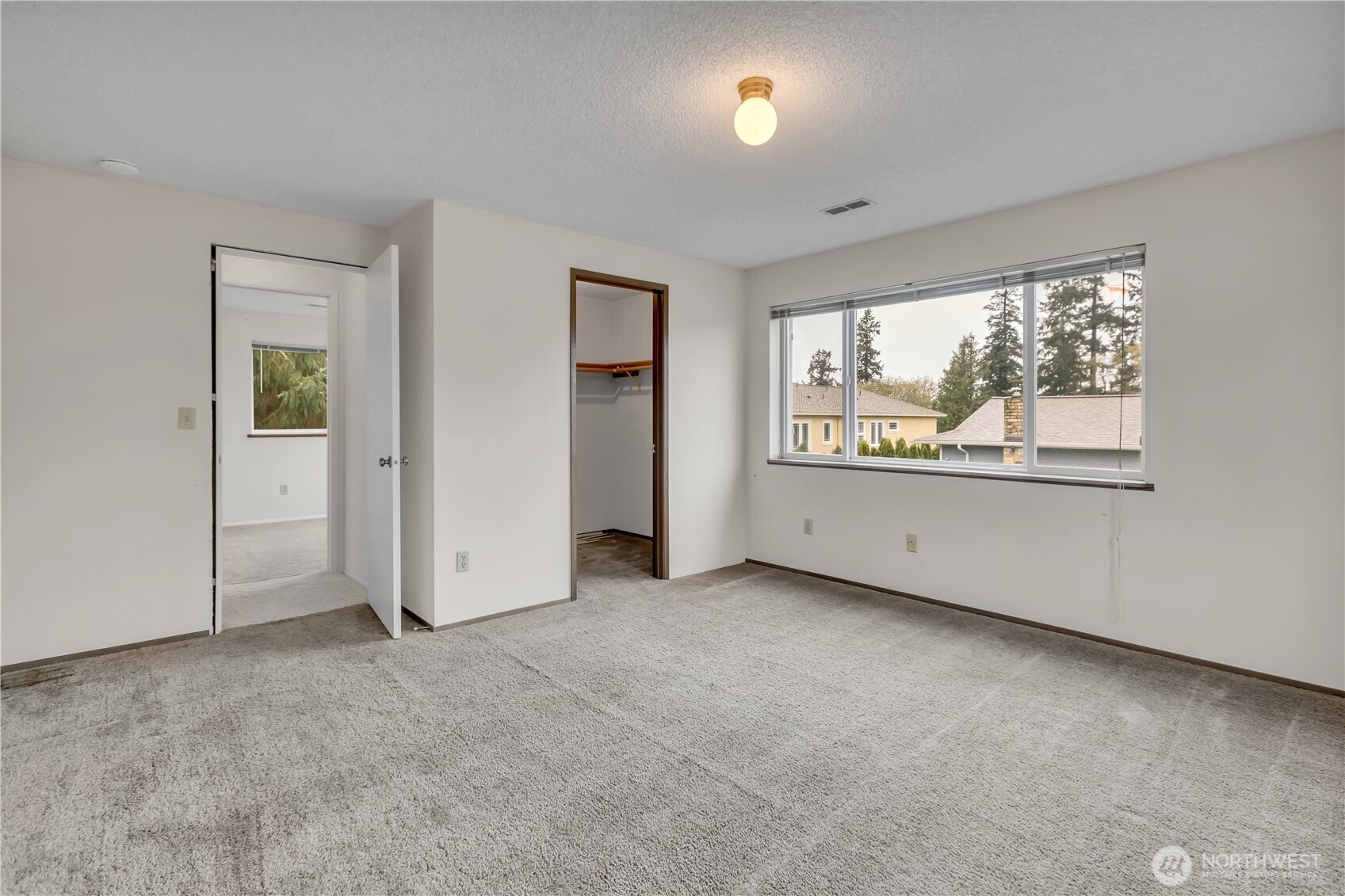 921 S 262nd Place , Des Moines, WA 98198