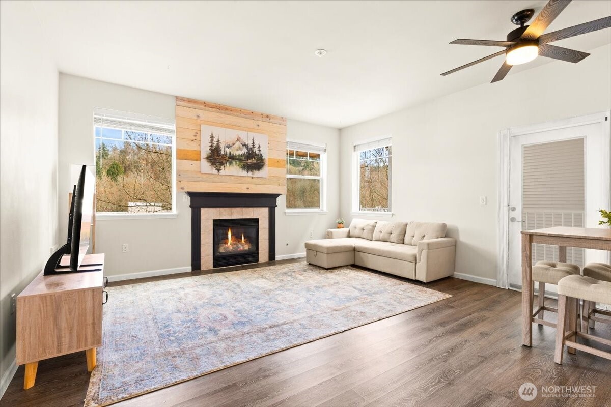 17426 Bothell Way NE #A302, Bothell, WA 98011