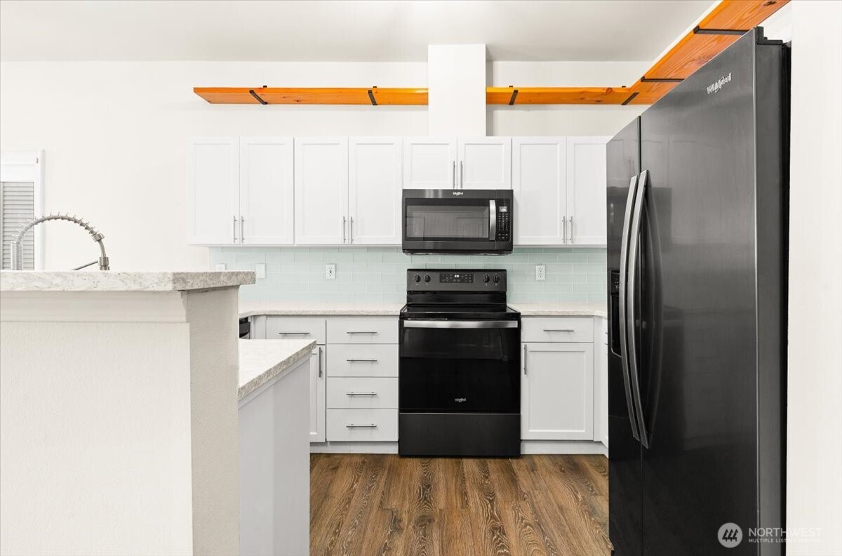 17426 Bothell Way NE #A302, Bothell, WA 98011