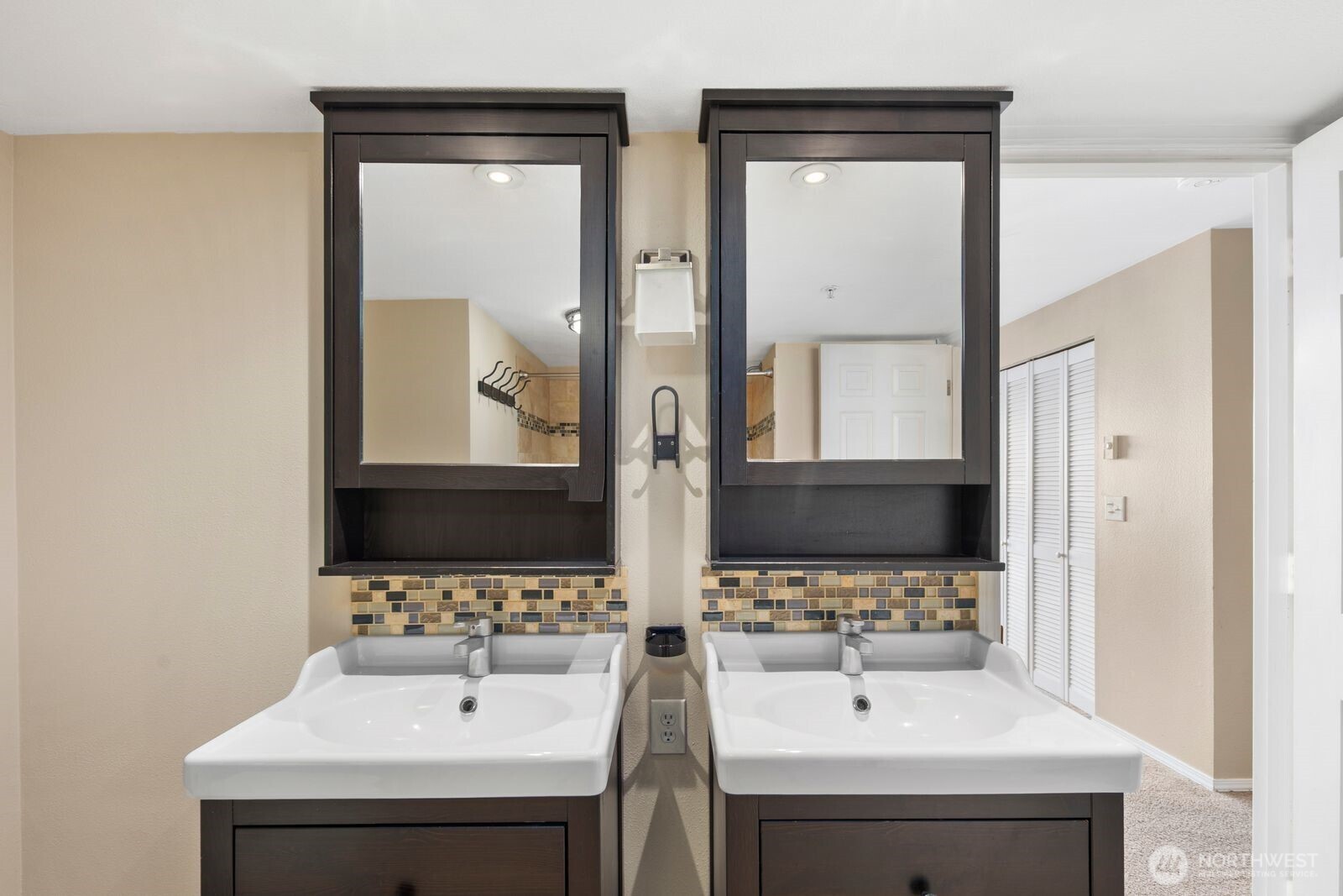 4421 249th SE , Issaquah, WA 98029