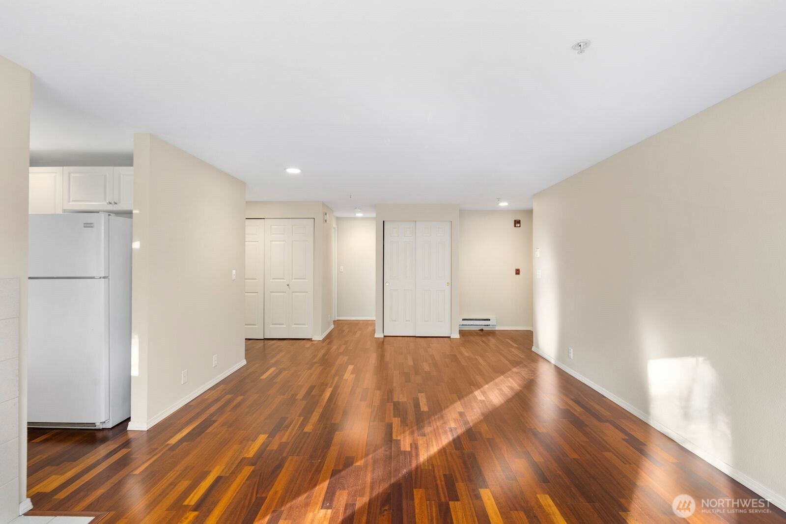 4421 249th SE , Issaquah, WA 98029