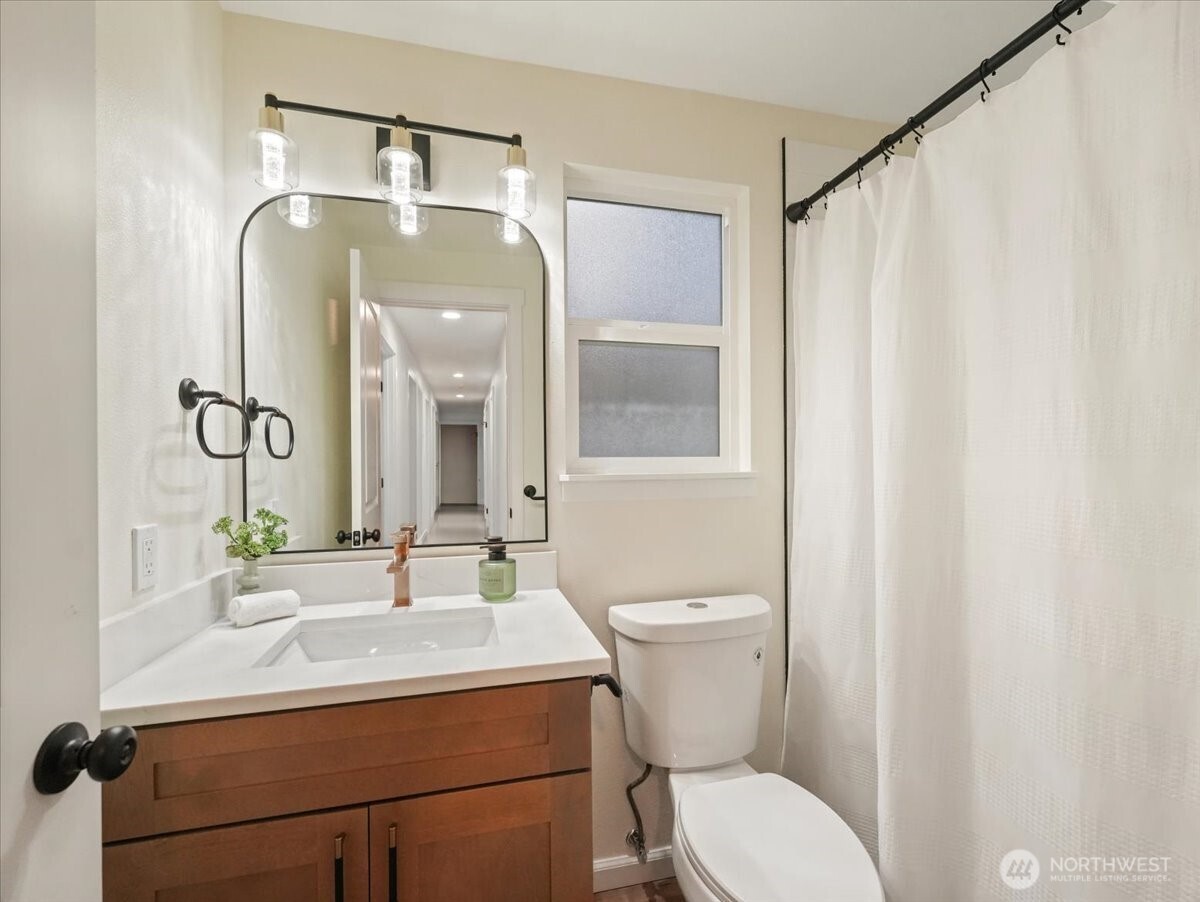 5031 98th Street SW, Mukilteo, WA 98275