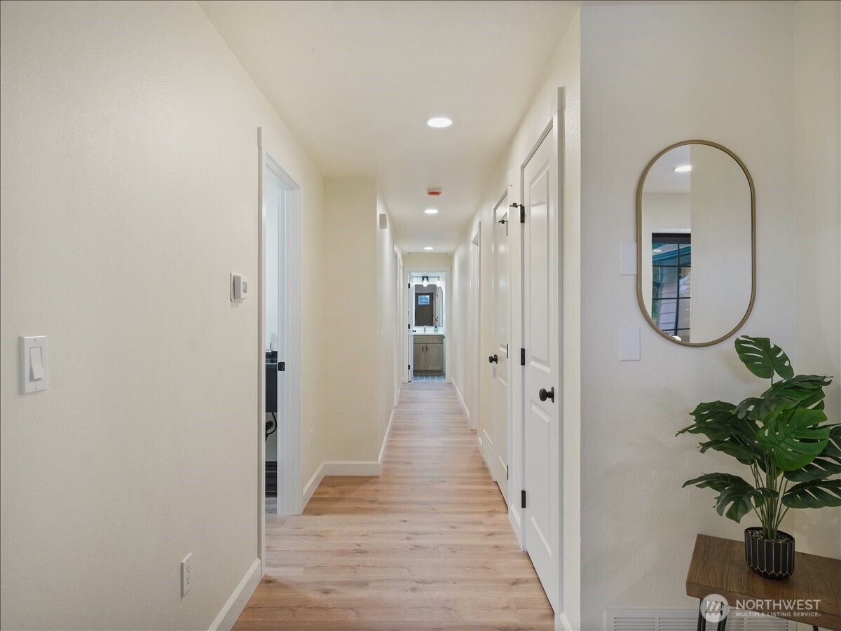 5031 98th Street SW, Mukilteo, WA 98275