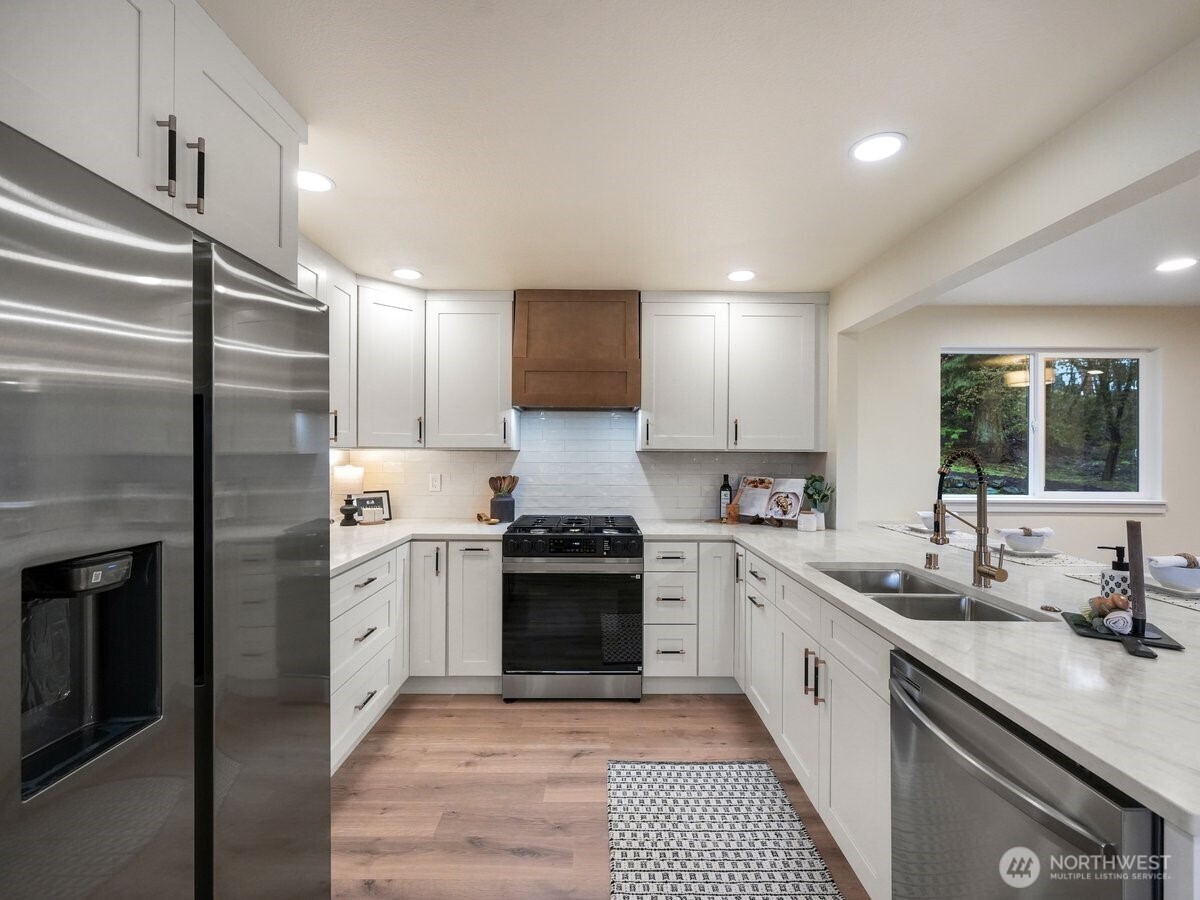 5031 98th Street SW, Mukilteo, WA 98275