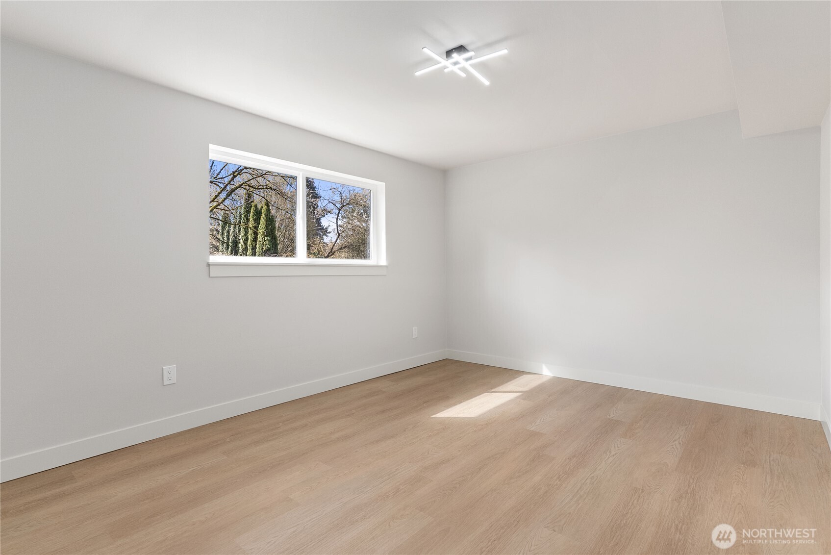 13203 SE 233rd Street , Kent, WA 98042