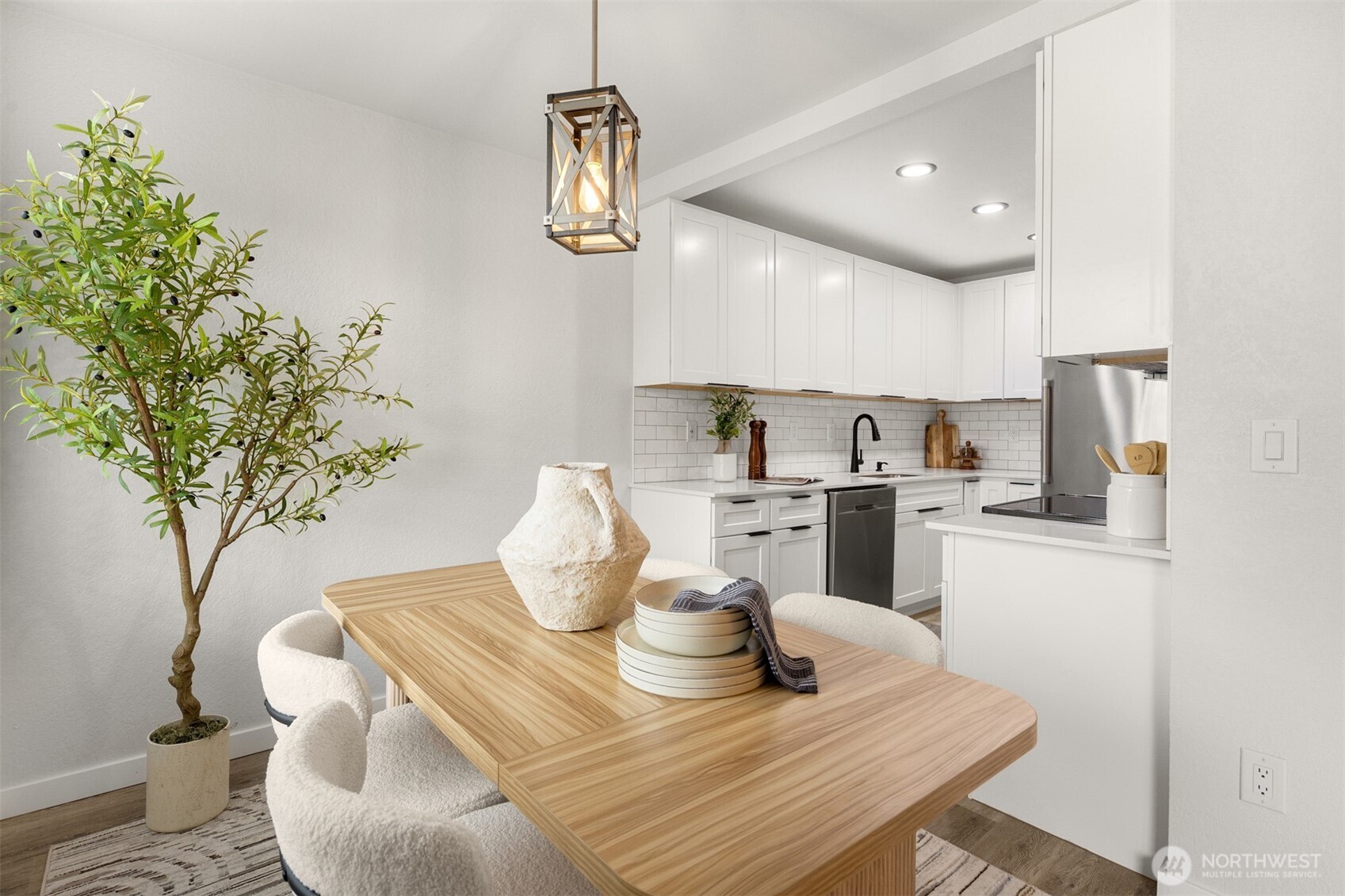 23411 102nd Avenue SE #E308, Kent, WA 98031