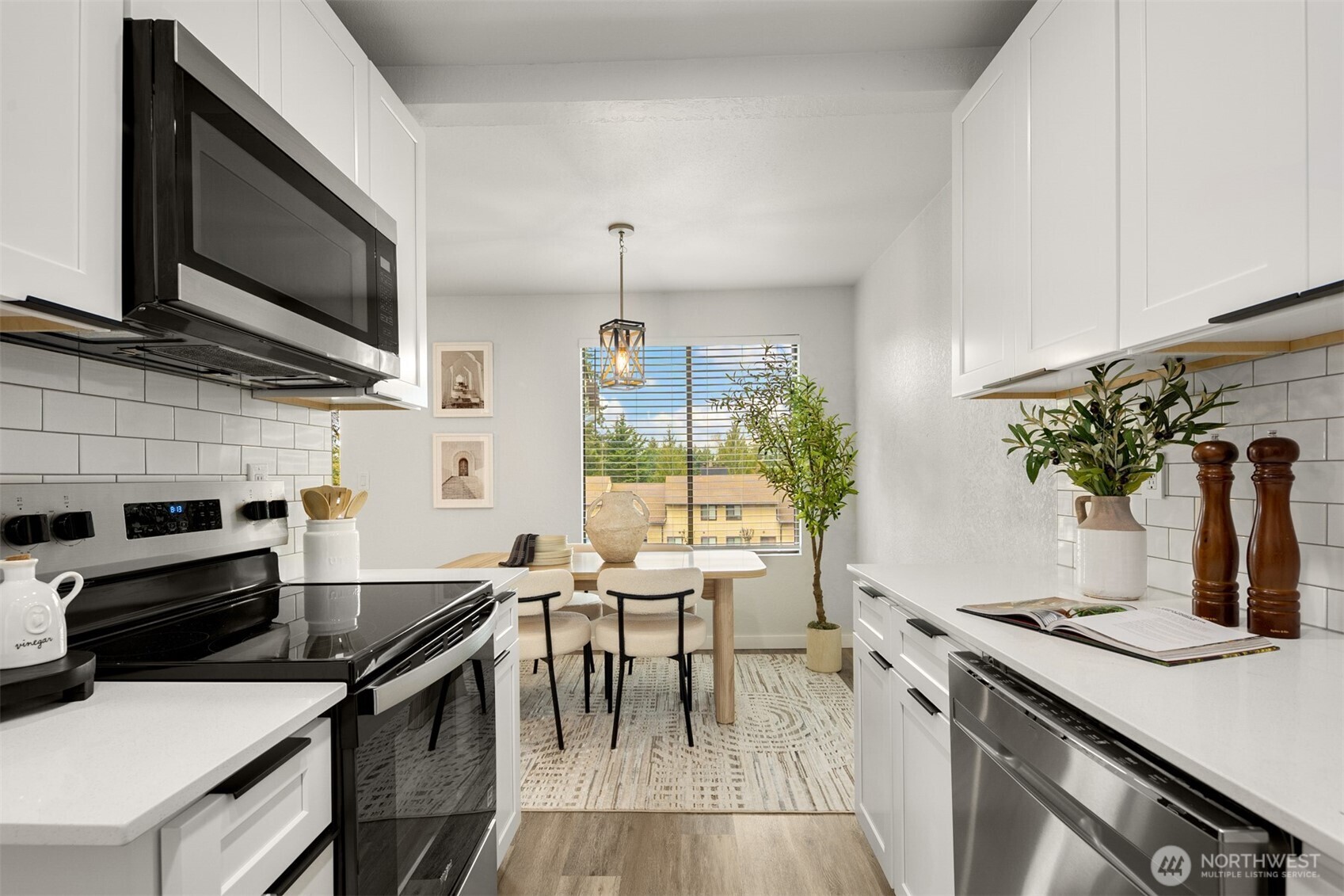 23411 102nd Avenue SE #E308, Kent, WA 98031