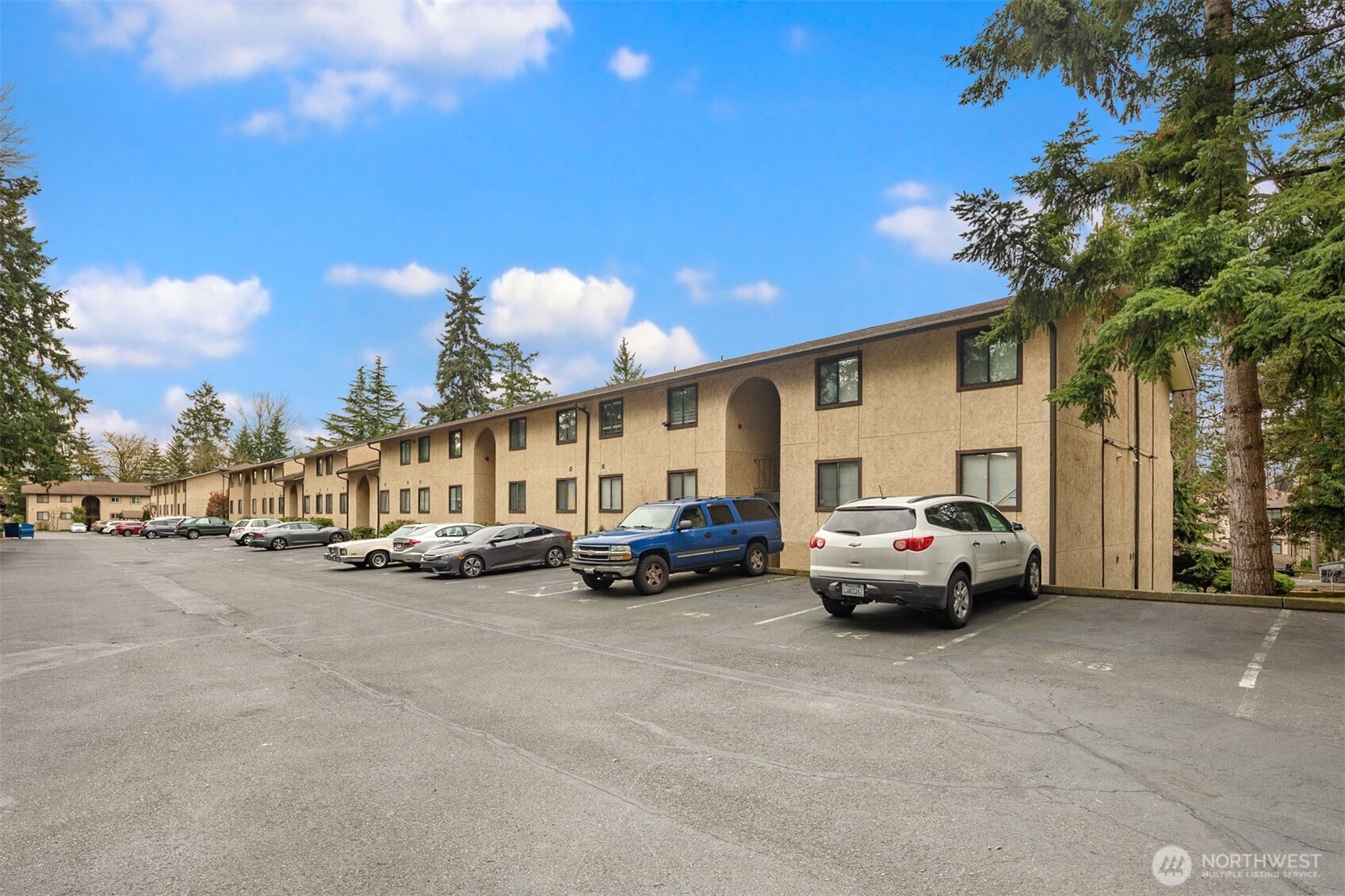 23411 102nd Avenue SE #E308, Kent, WA 98031