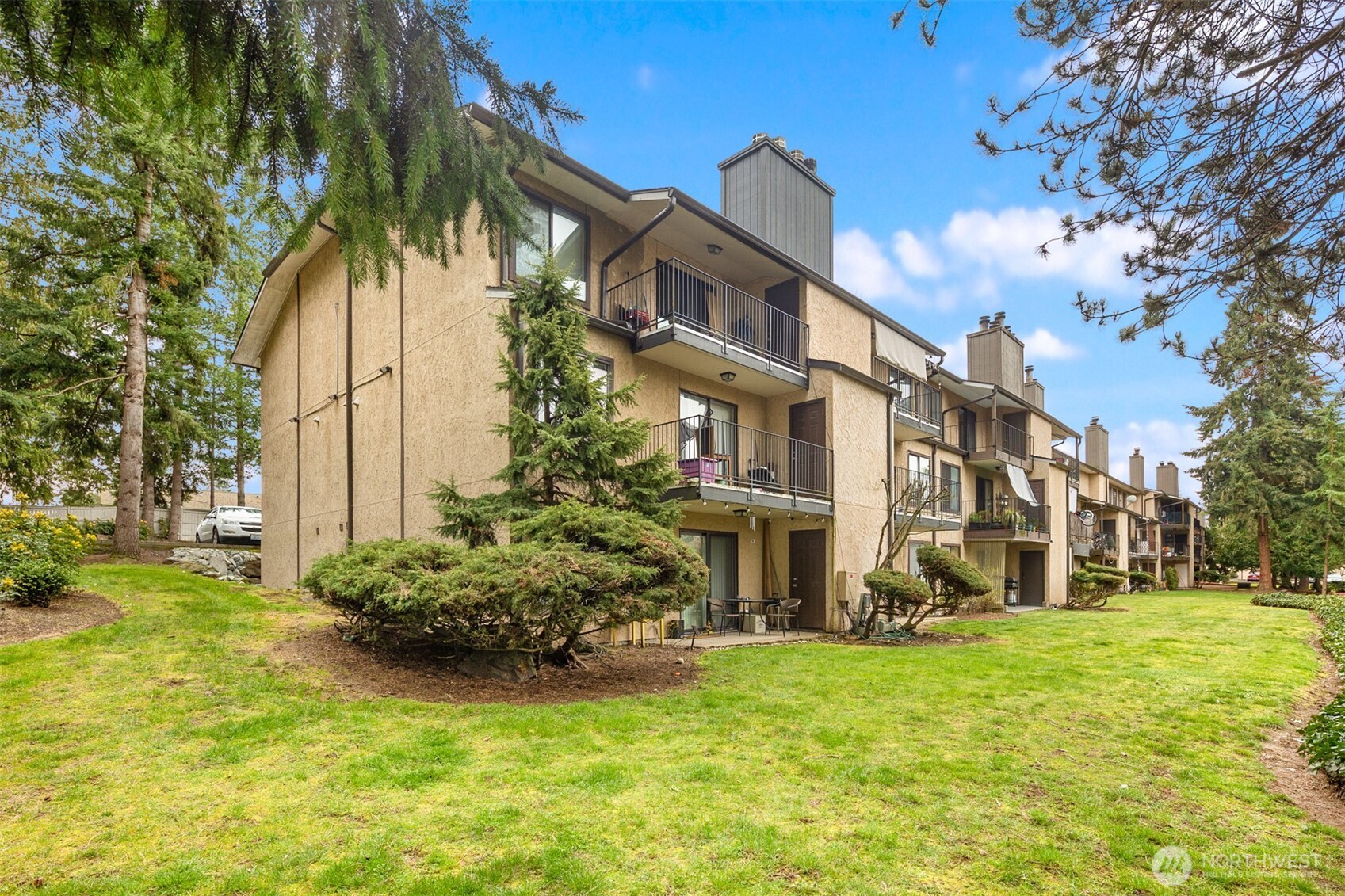 23411 102nd Avenue SE #E308, Kent, WA 98031