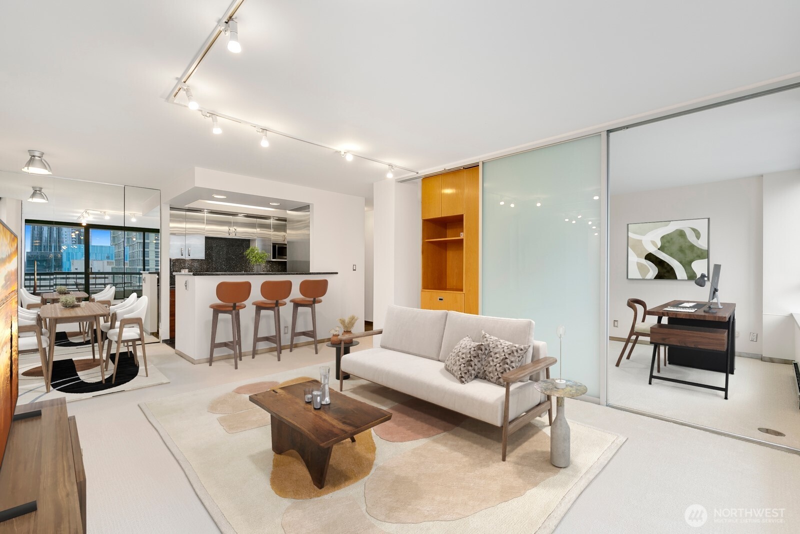 2201 3rd Avenue #2106, Seattle, WA 98121