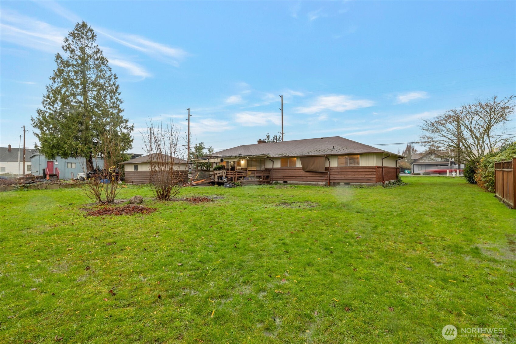 6216 20th Street E, Fife, WA 98424
