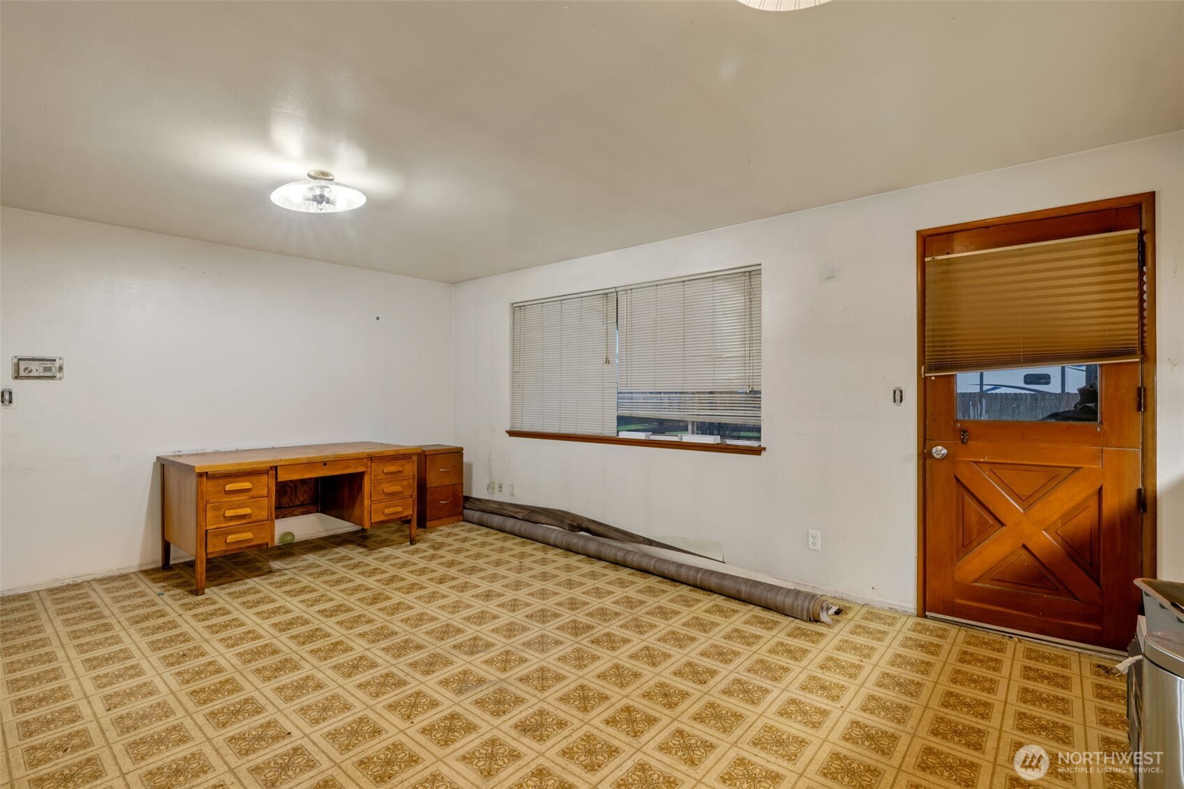 6216 20th Street E, Fife, WA 98424